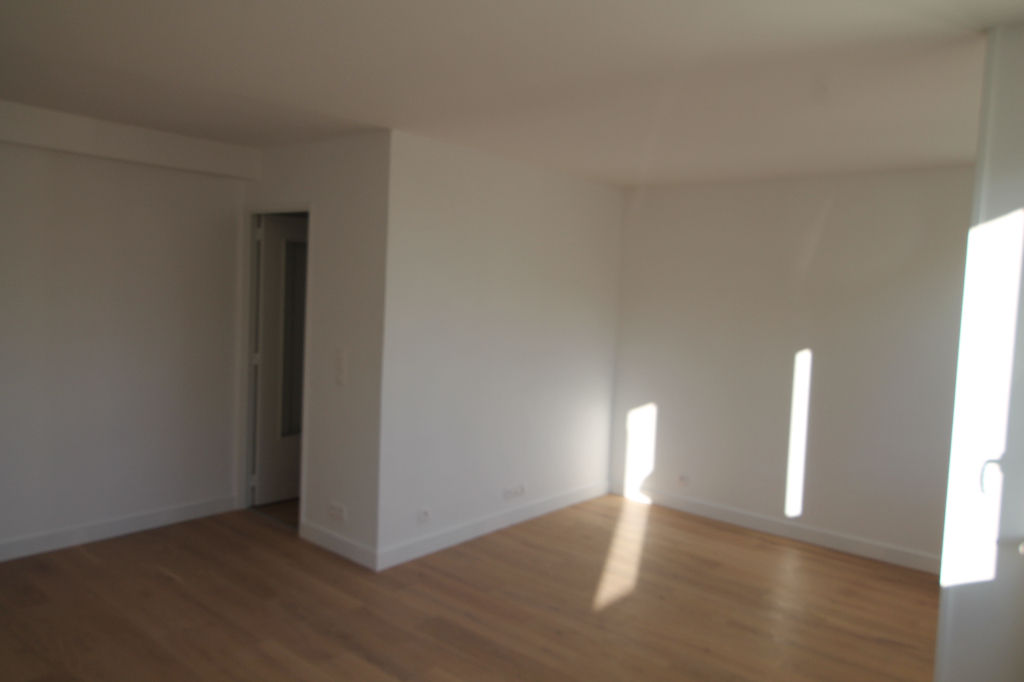 Appartement Paris 4 pièce(s) 75 m2