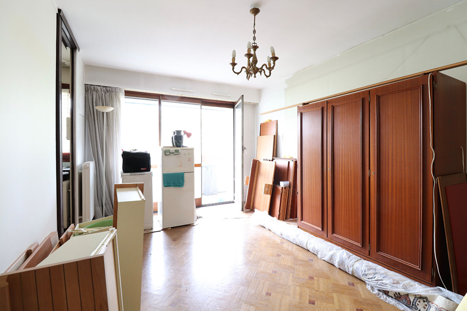 Studio avec balcon, cave & Parking - Paris 13