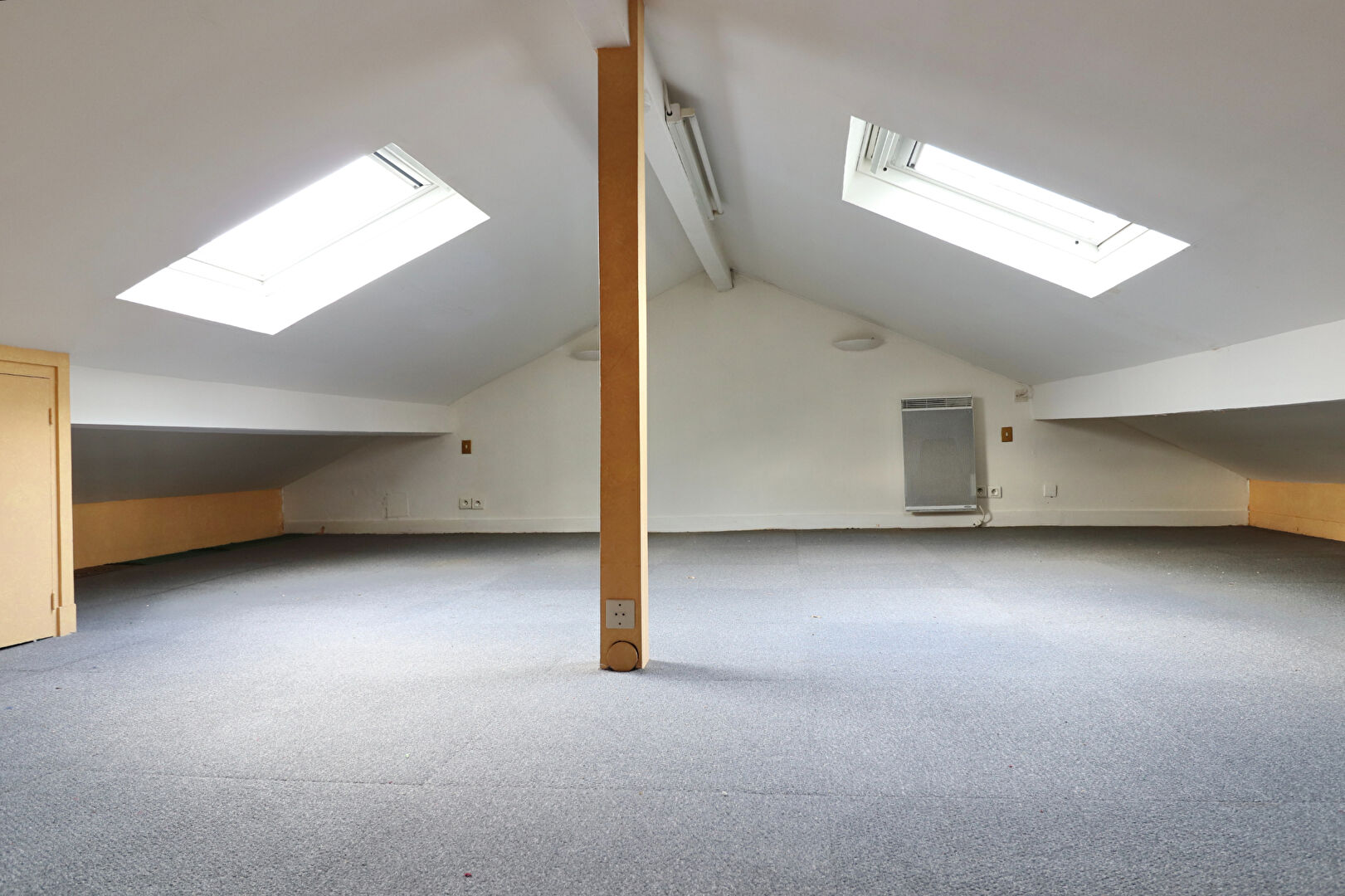 Maison 5 pièces 129.25 m2 - SAINT MAUR DES FOSSES