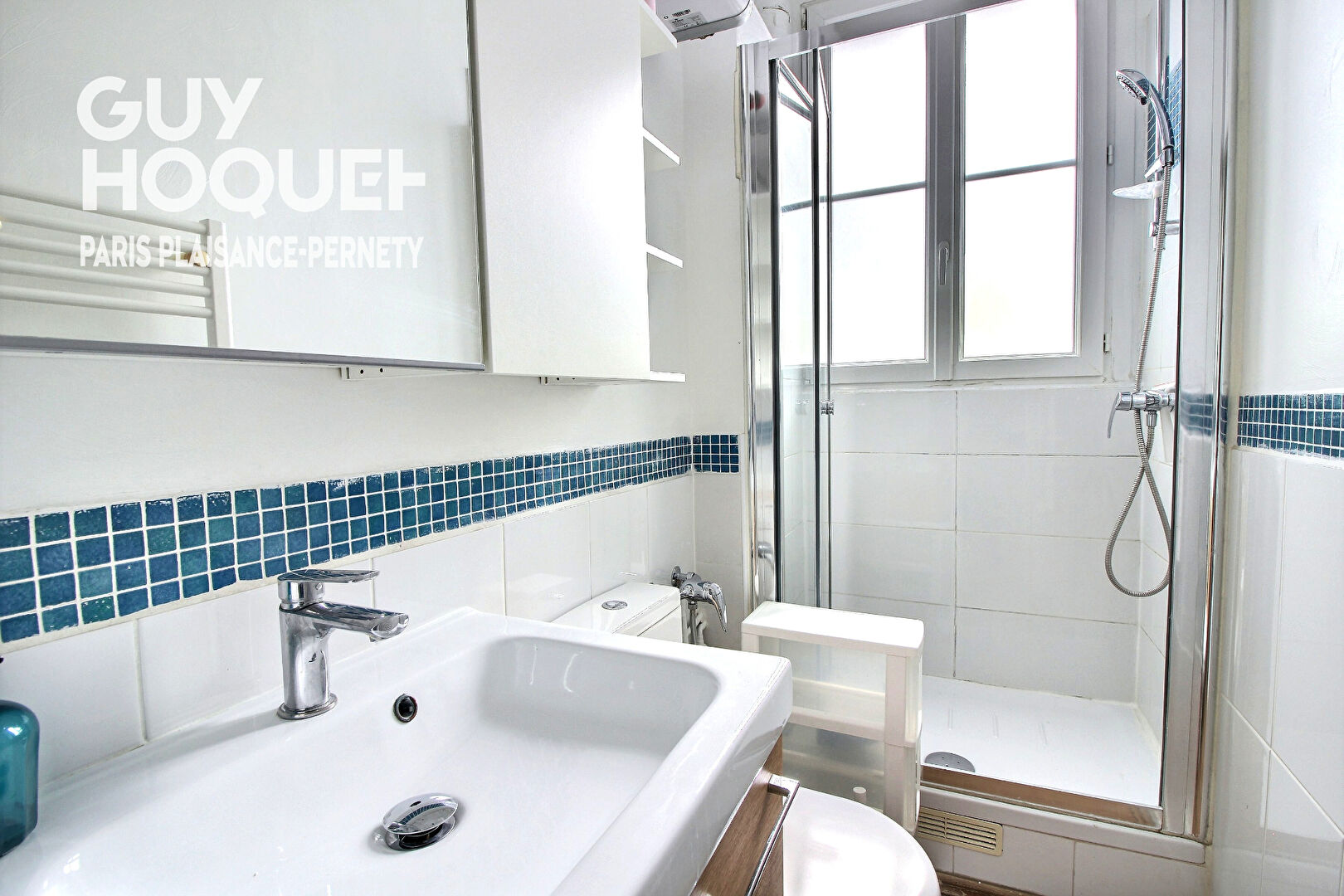 PARIS : appartement T2 (26 m²) à louer