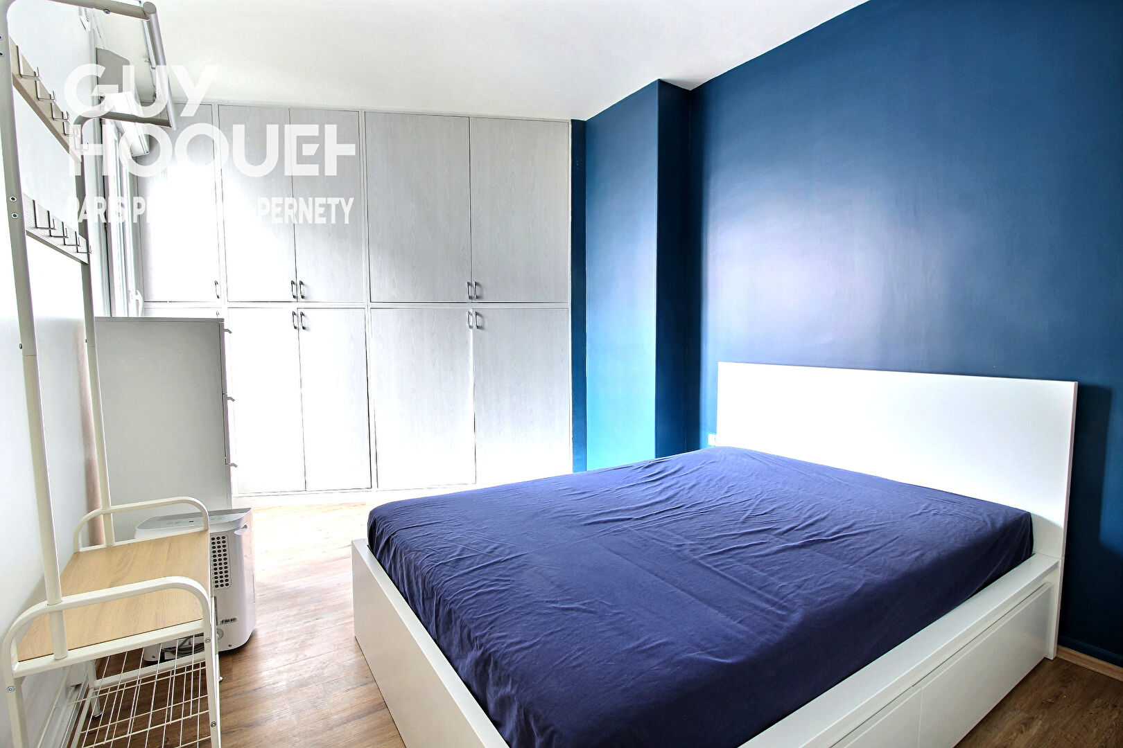 PARIS : appartement T2 (26 m²) à louer