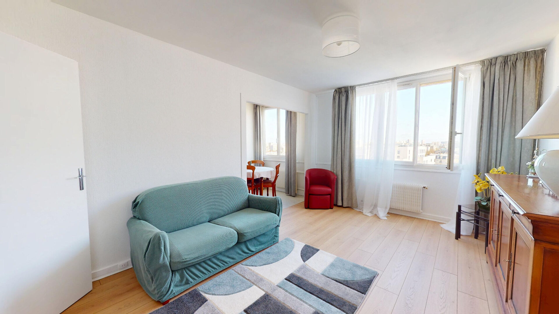 Appartement 2 pièce(s) 52.66 m2 meublé à Paris 14