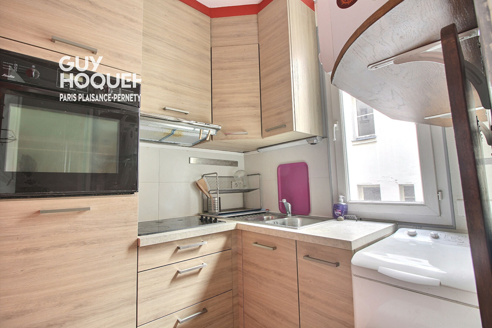 LOCATION d'un appartement 2/3 pièces (39 m²) à PARIS 14  EXCLUSIVITÉ