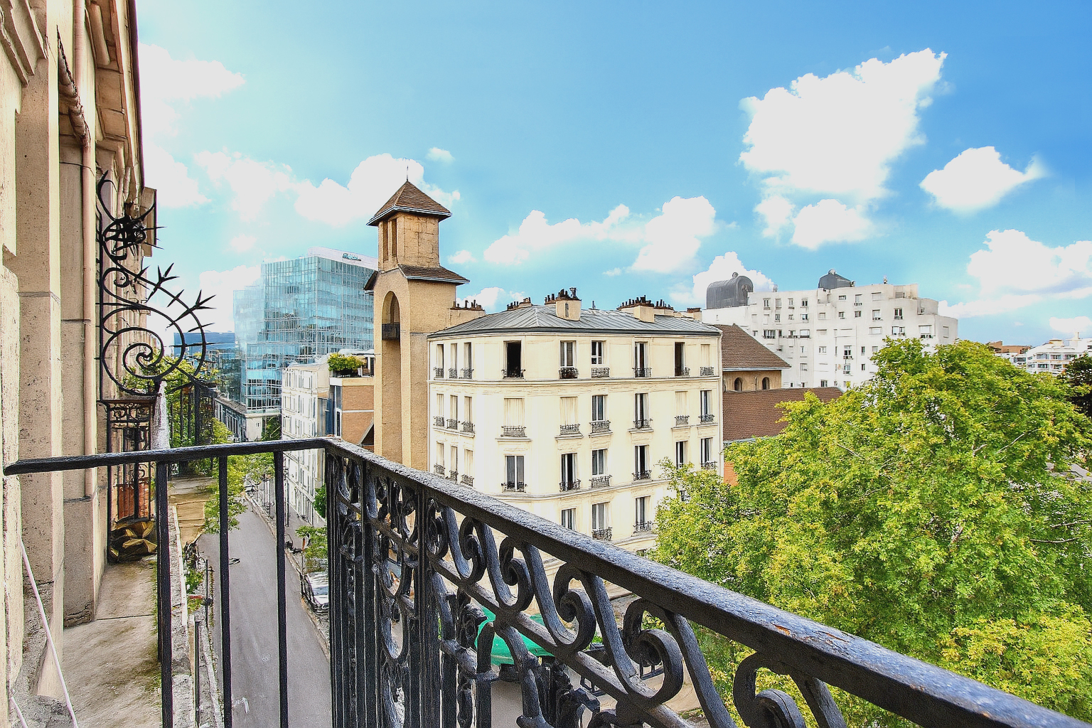 À vendre : Appartement 2 pièces avec vue dégagée à Paris  14