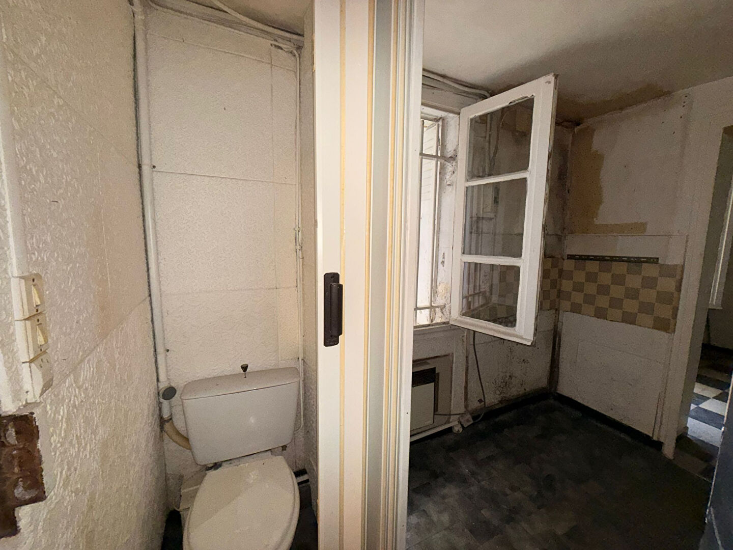 Studio à rénover Idéal investisseur