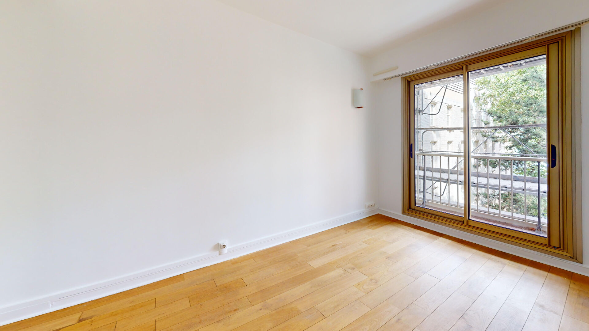 Appartement 4 pièces à louer à Paris 14ème -