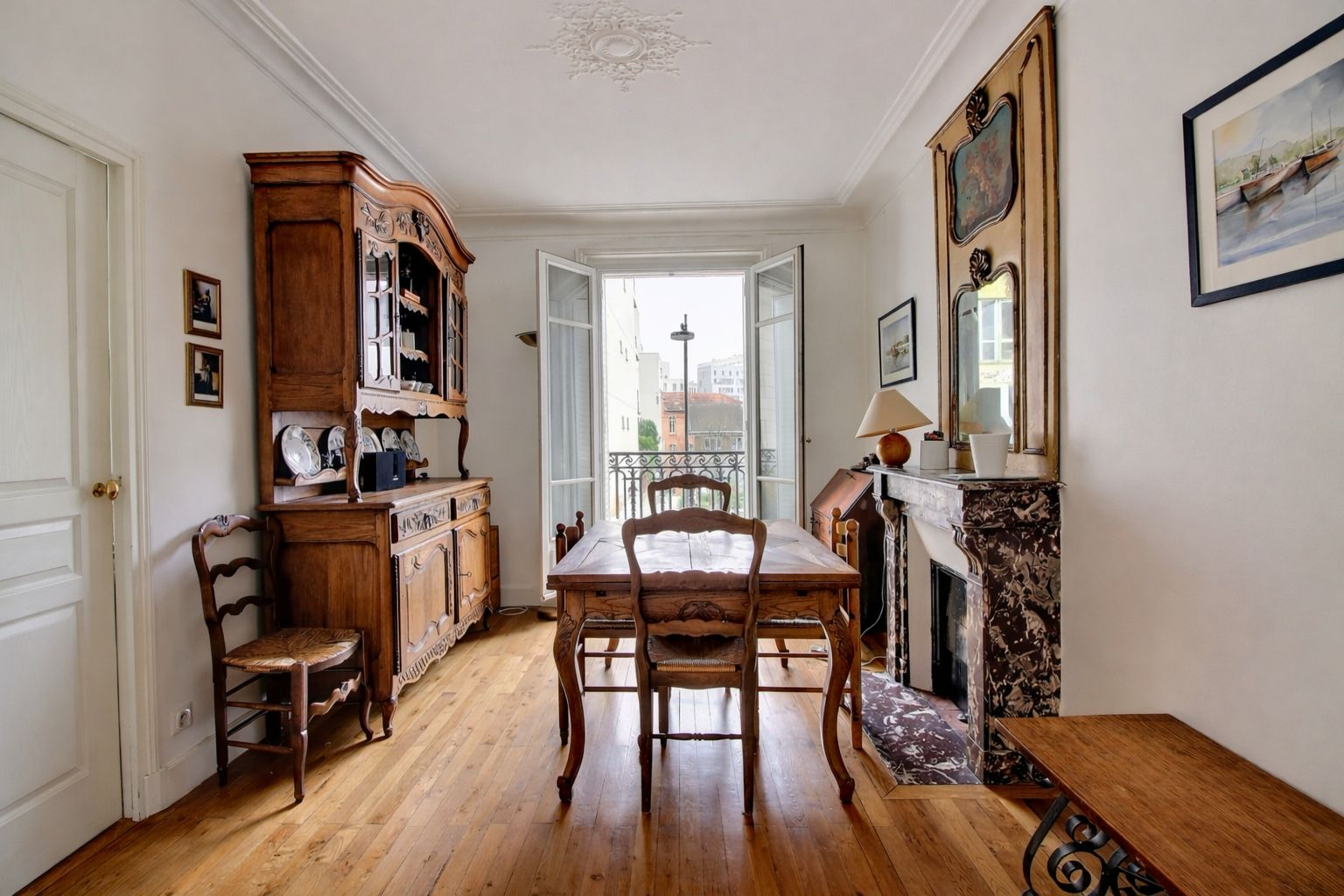 À vendre : Appartement 4 pièces + extérieurs à Paris - Référence V1051