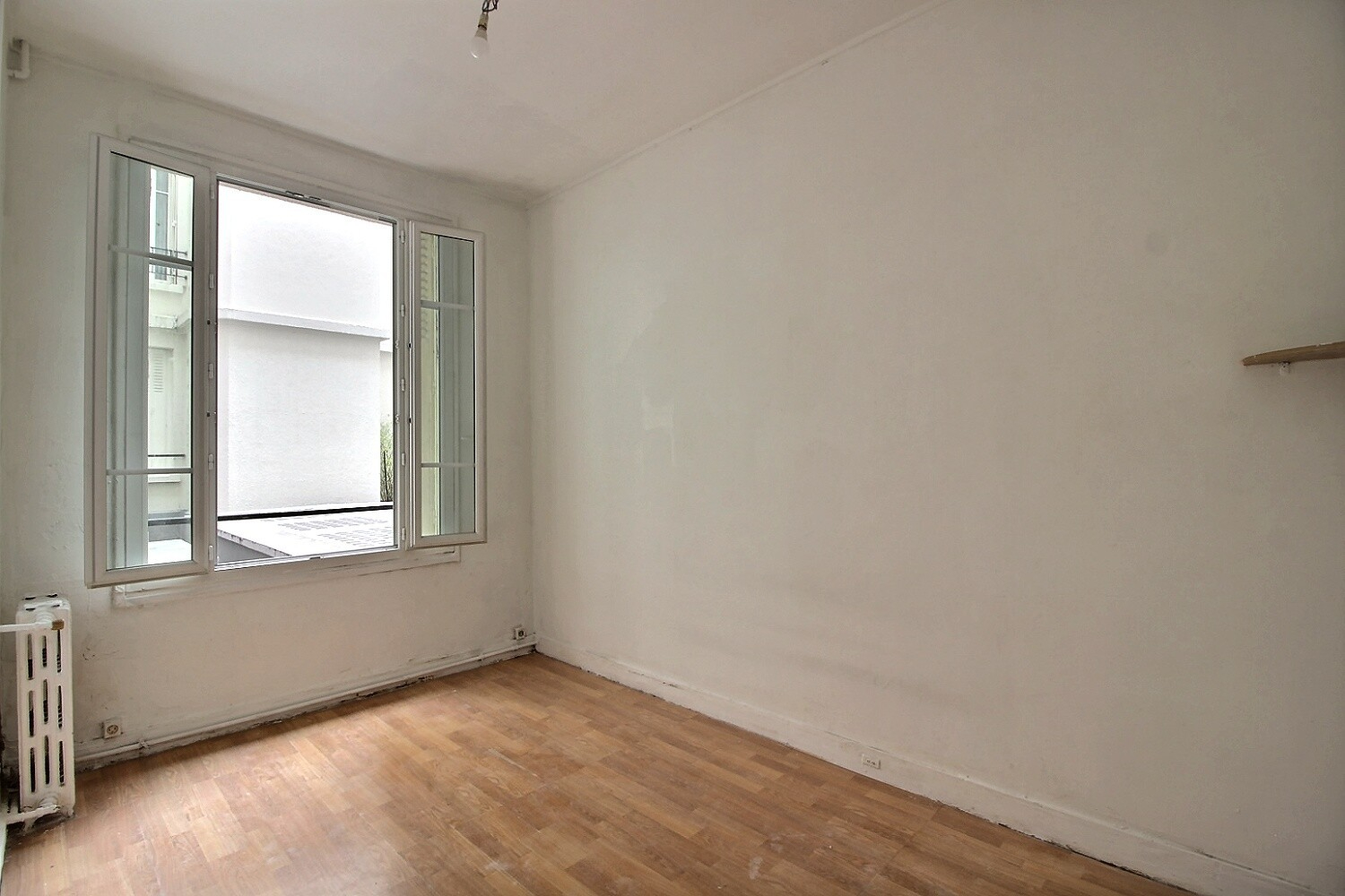 À vendre : Appartement 2 pièces à Paris - Référence V1042