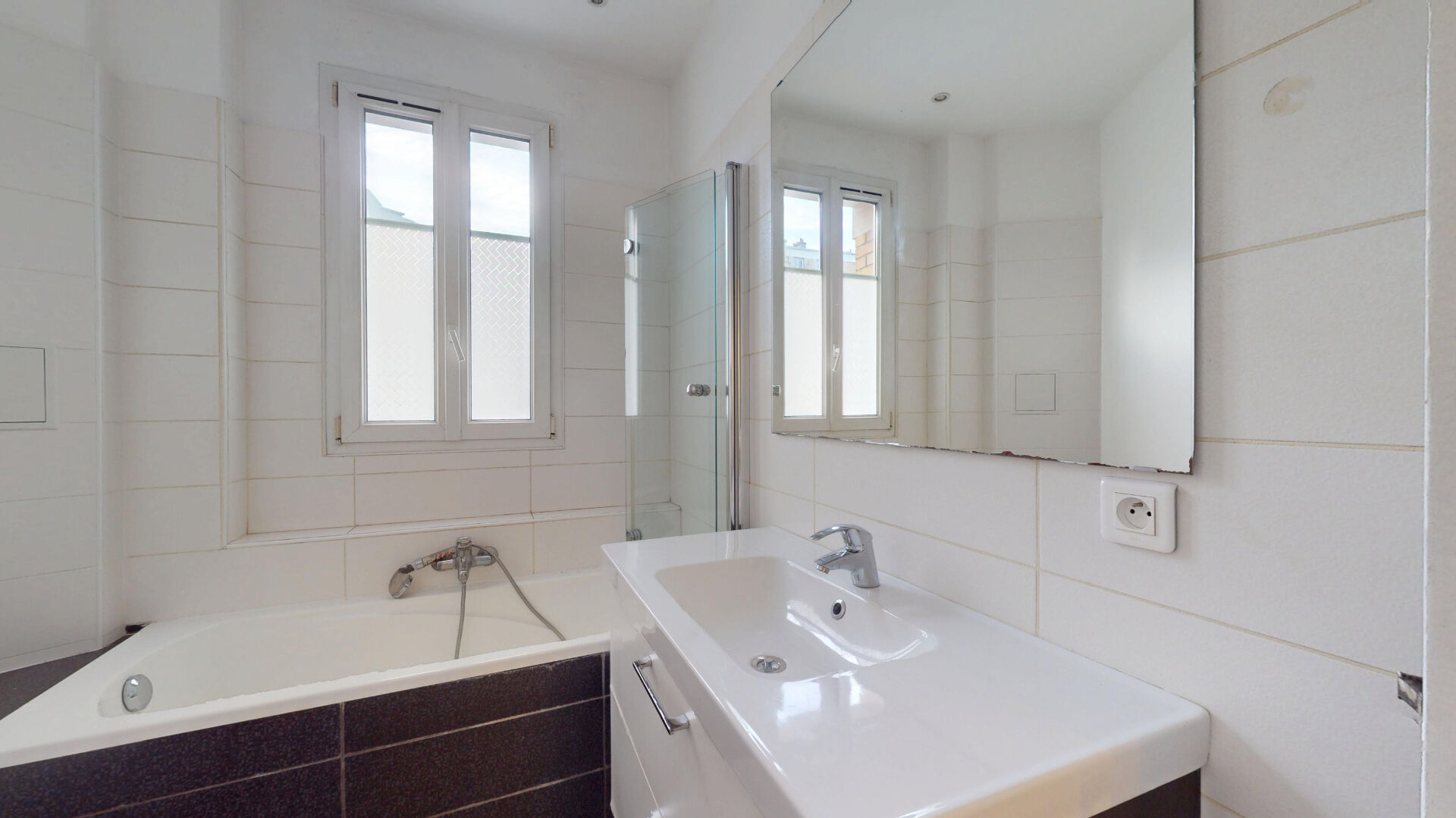 APPARTEMENT 3 PIÈCES LUMINEUX