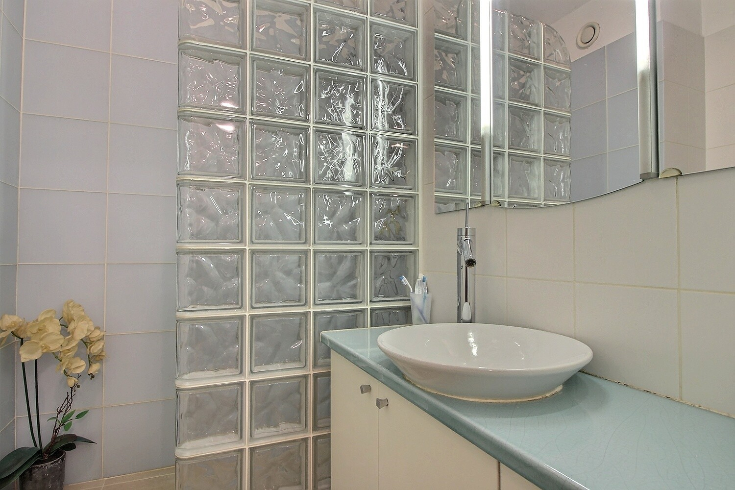 Appartement 2 pièces à vendre au 13ème étage à Paris