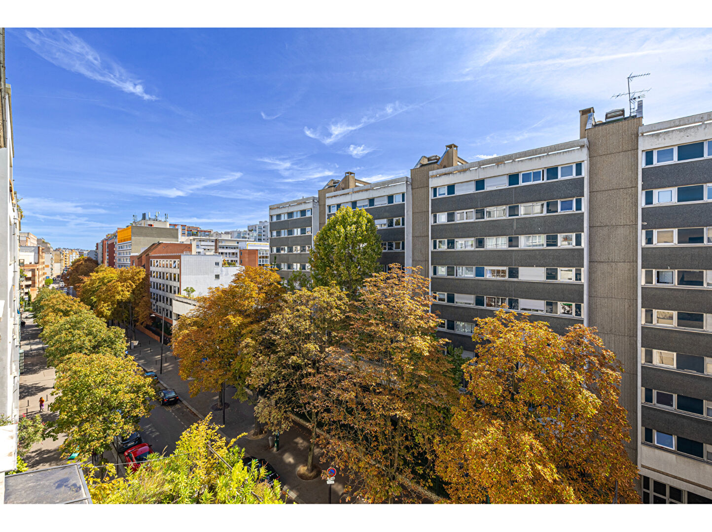 Appartement 2 pièces à vendre, dernier étage, exposition sud - Paris 19ème