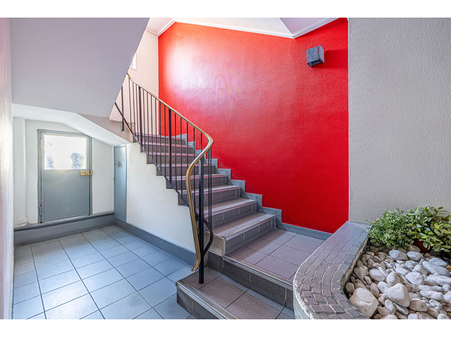 Appartement 2 pièces à vendre, dernier étage, exposition sud - Paris 19ème