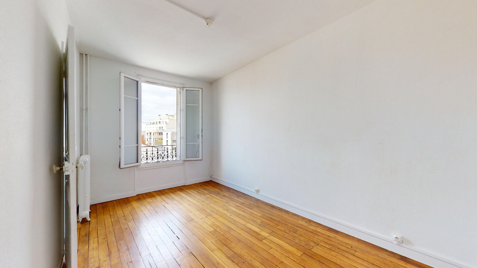 Appartement 2 pièces à vendre à Montreuil - Mairie de Montreuil
