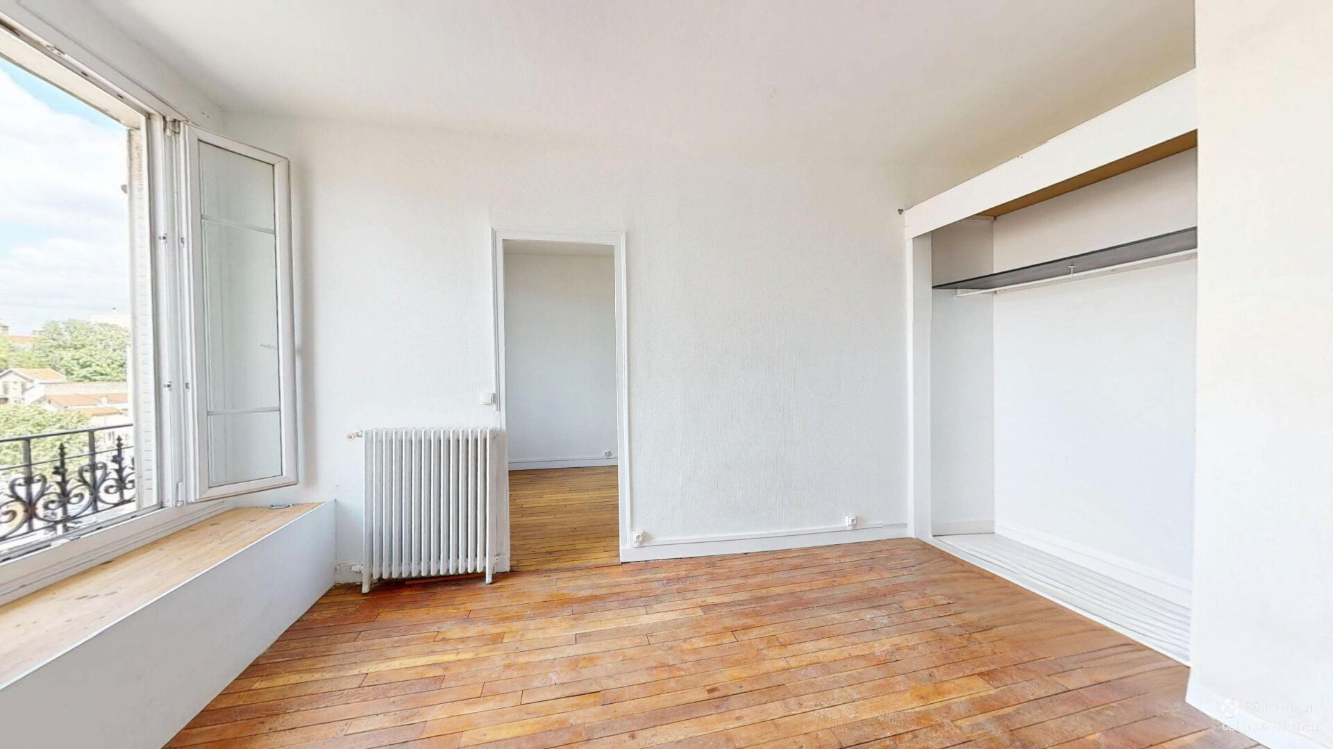 Appartement 2 pièces à vendre à Montreuil - Mairie de Montreuil