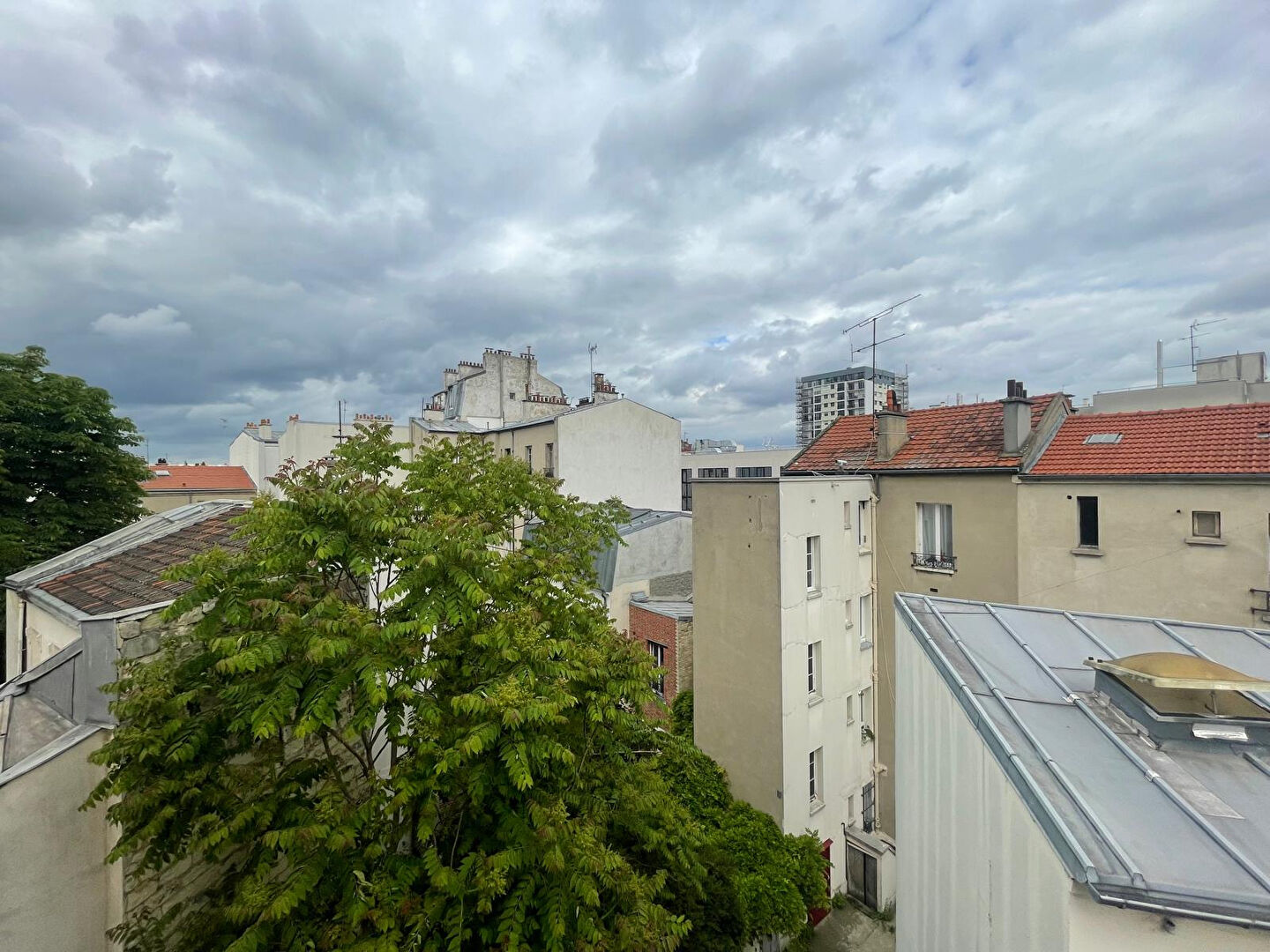 Appartement 3 pièces à rénover, dernier étage, Saint Ouen sur Seine