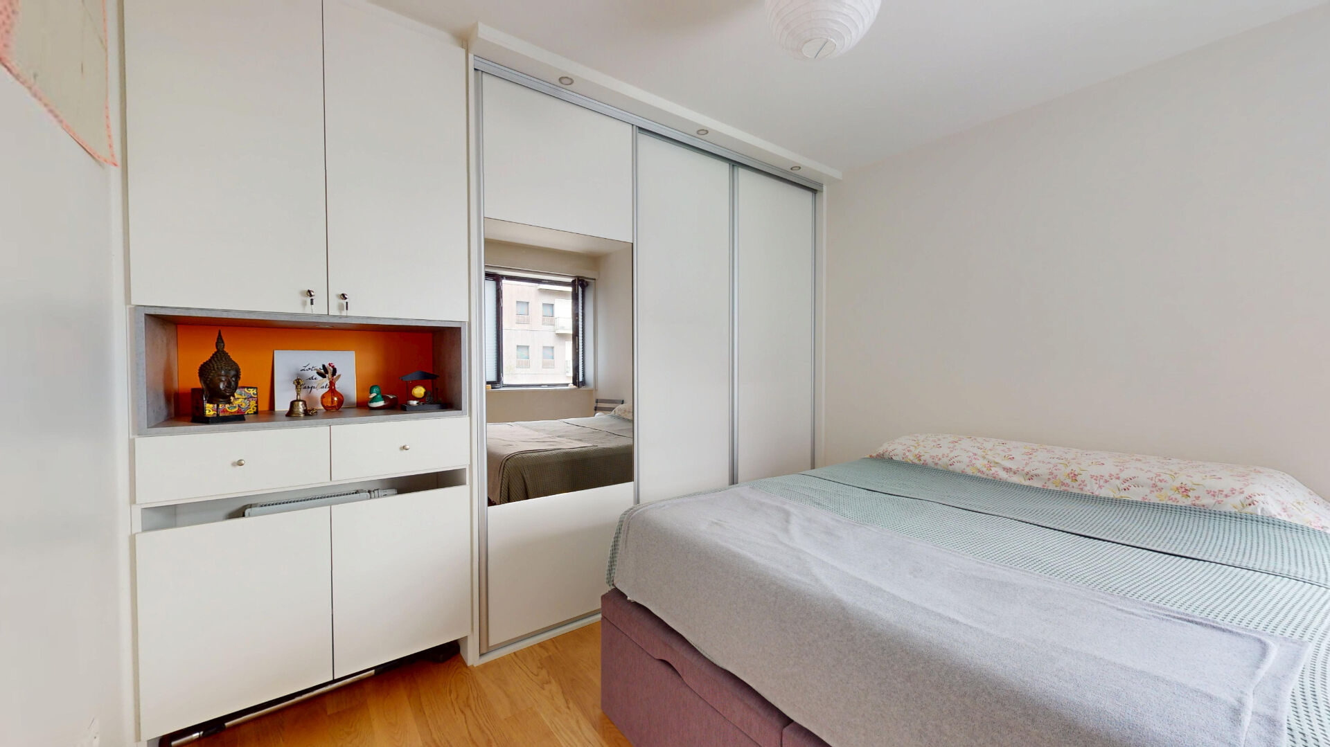 Appartement 2 pièces calme à vendre à Paris - Réf. V1106