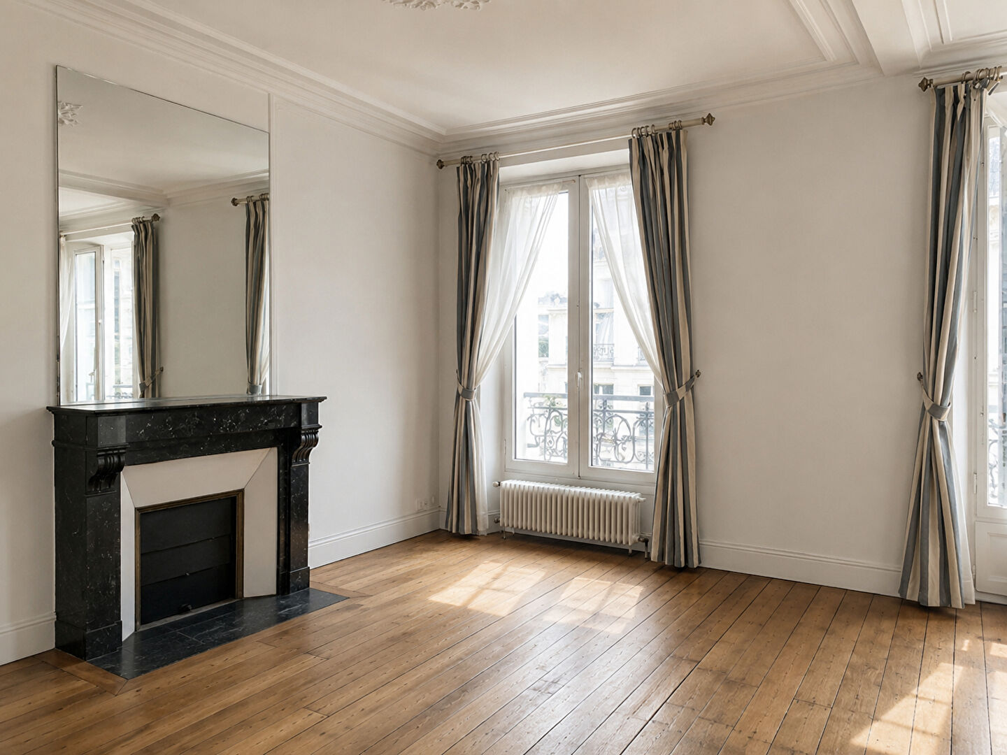 PARIS 14e - RUE DE LA GAÎTÉ - APPARTEMENT 3 PIÈCES