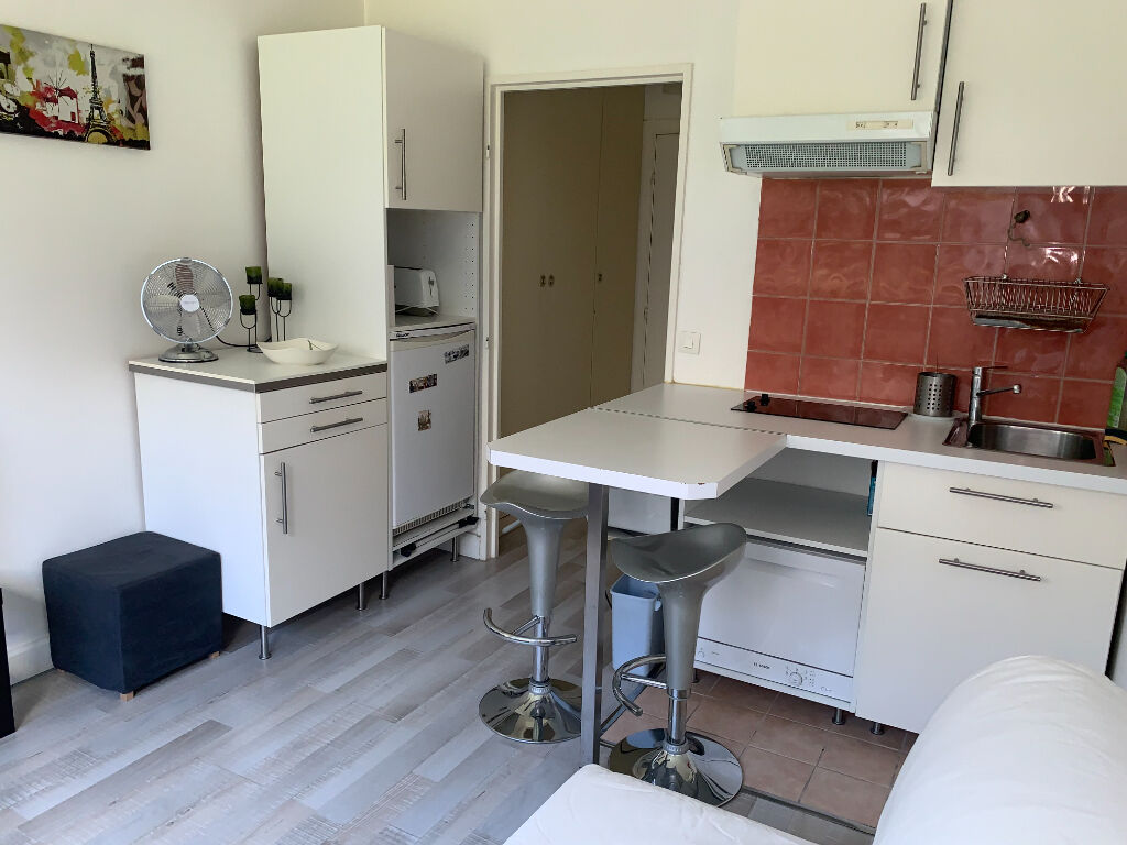 Appartement Boulogne Billancourt  studio 16.07 m²