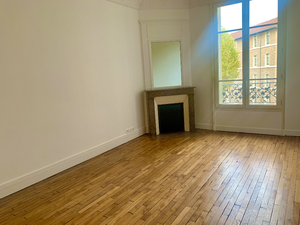 Appartement Paris 4 pièces 95m2