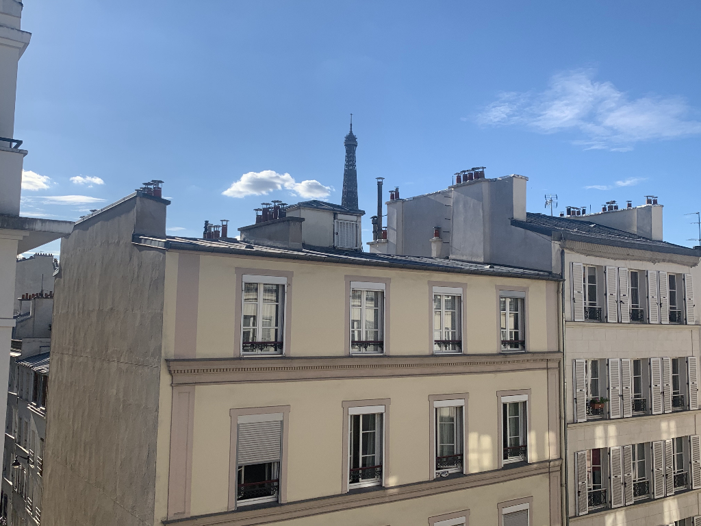 Duplex 3/4 pièces avec terrasses - 84.51 m2 - Paris 7