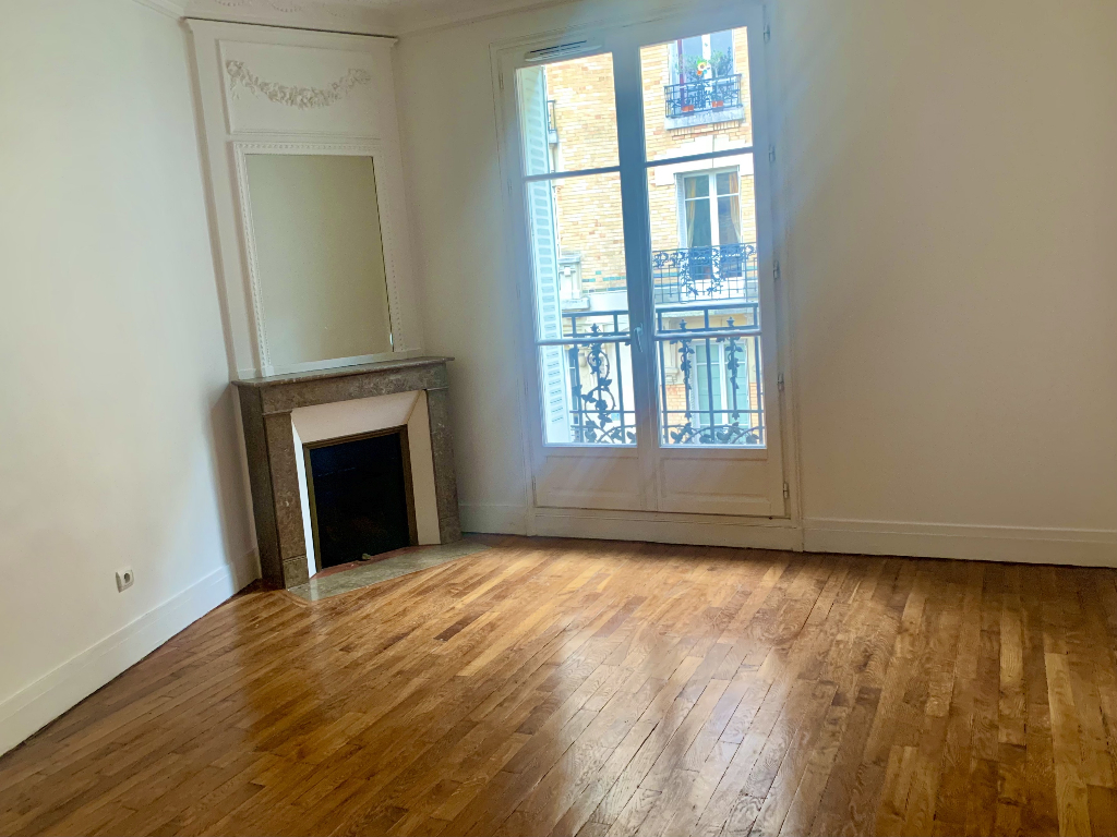 Appartement F4 à louer à PARIS - Guy-hoquet.com