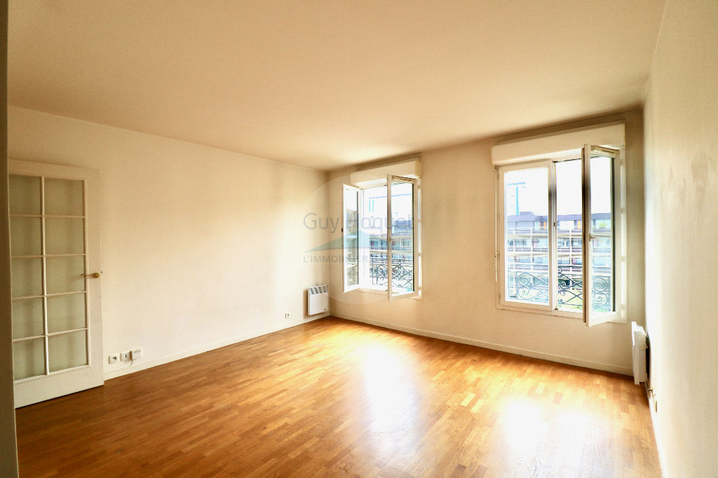 Appartement  1 pièce 26.33 m2