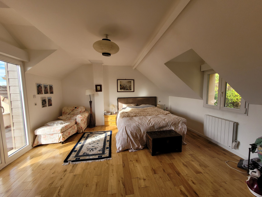 Maison  5 pièce(s) 130 m2