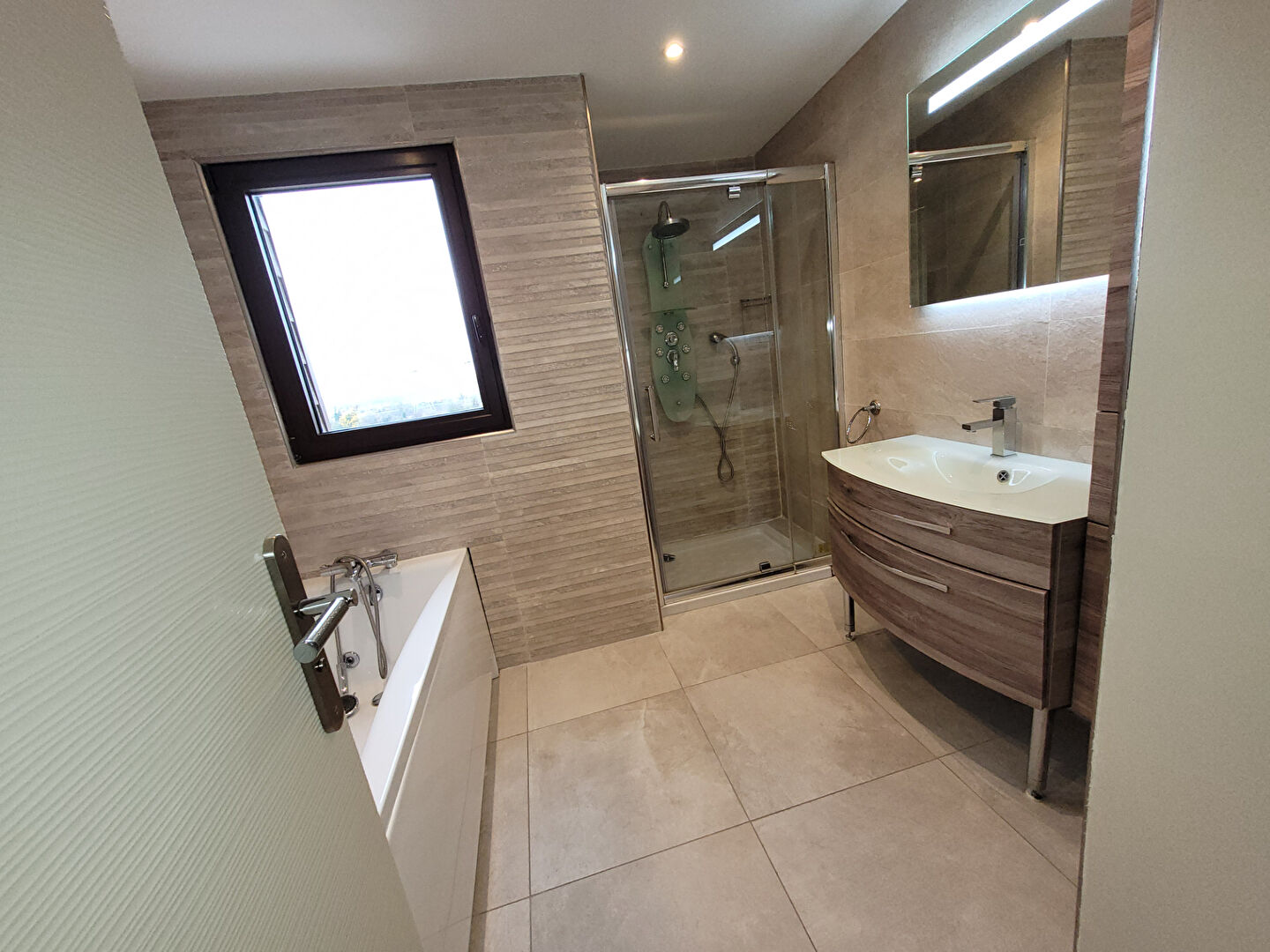 Maison  5 pièce(s) 130 m2