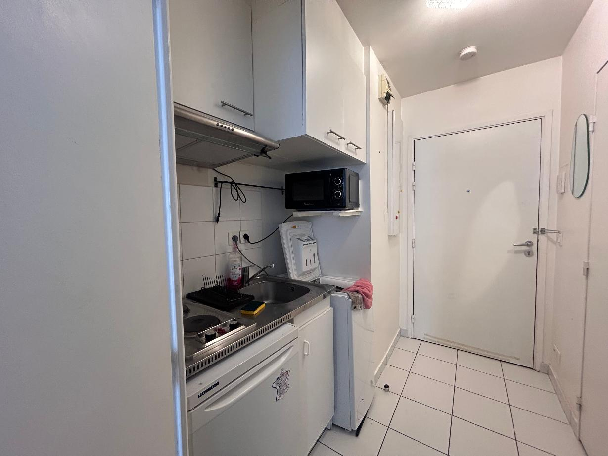 Appartement  1 pièce(s) 18.77 m2 meublé