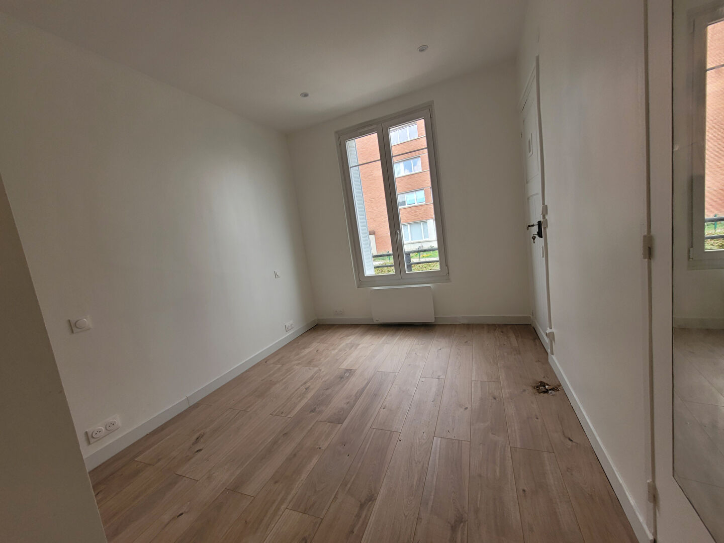 2 pièces refait à neuf