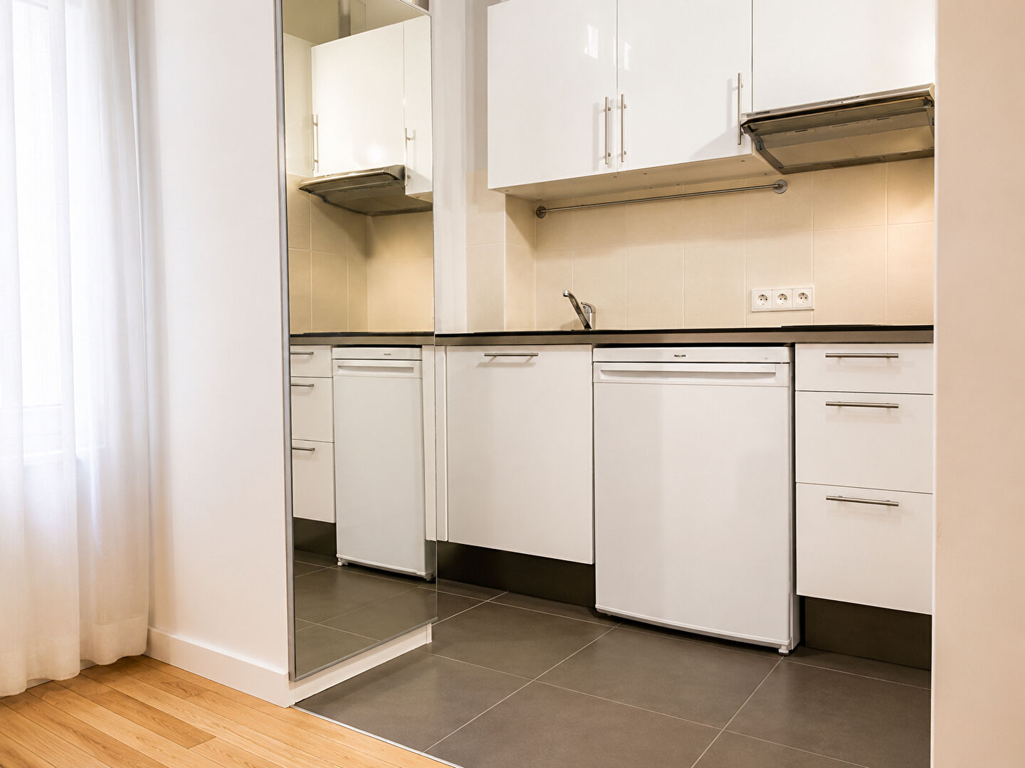 Appartement Paris 1 pièce(s) 22.01 m2