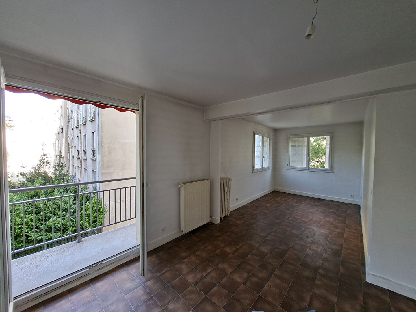 Appartement Montrouge 3 pièce(s) 64.81 m2