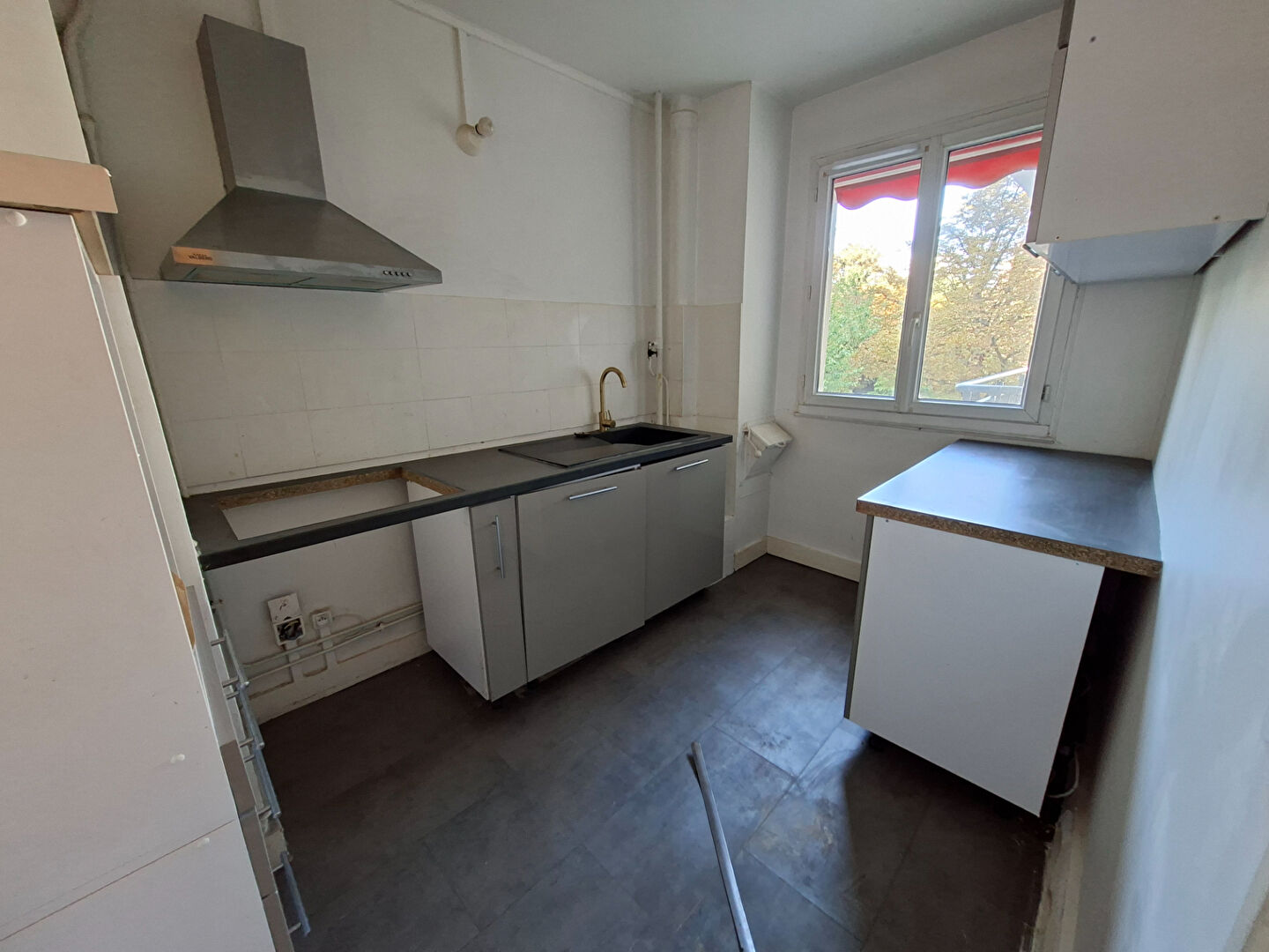 Appartement Montrouge 3 pièce(s) 64.81 m2