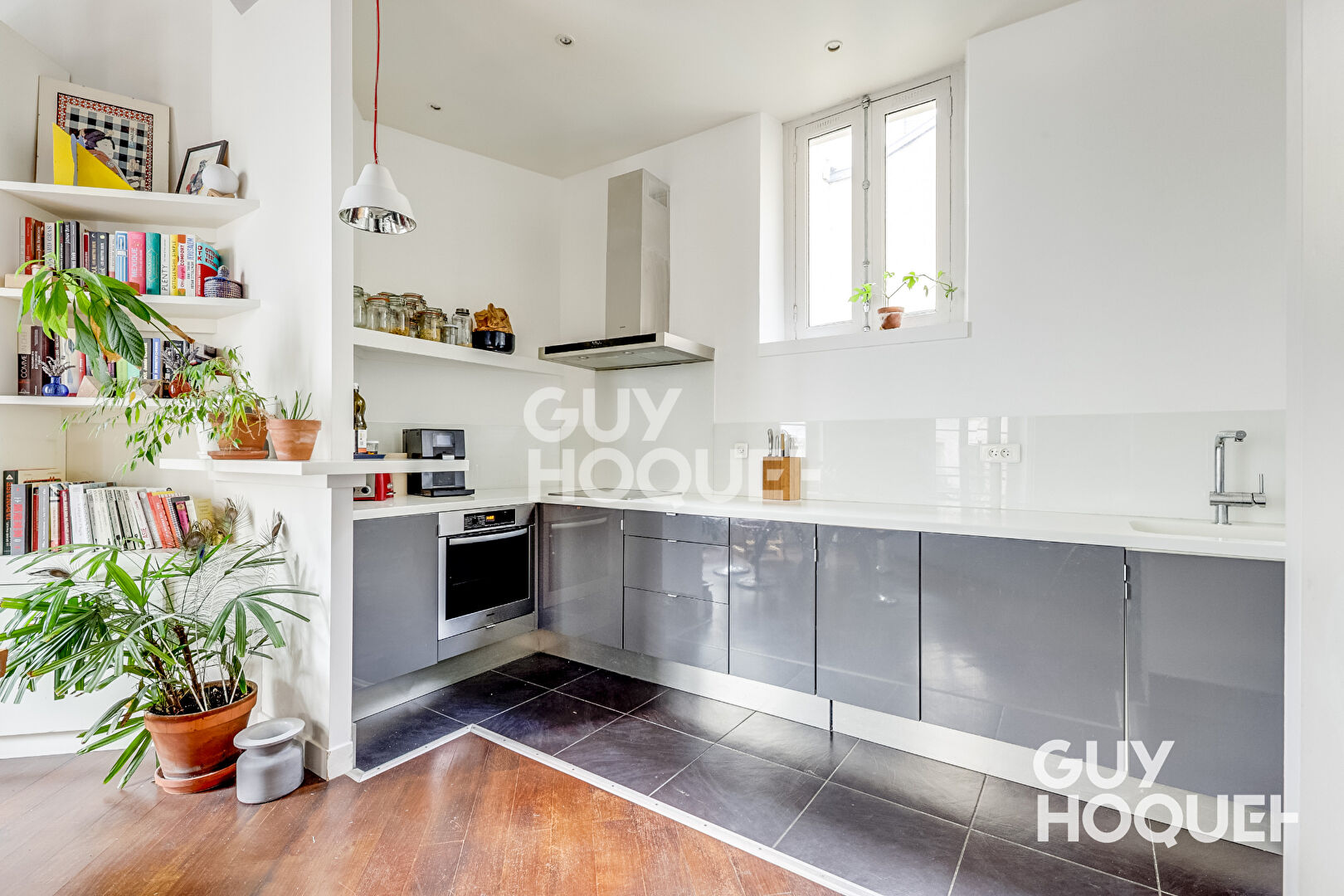 3 pièces 87.17 m2 PARIS 19 BELLEVILLE