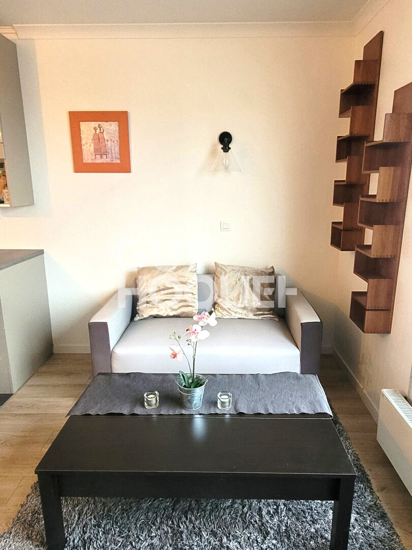 2 pièces 33 m² avec terrasse 11 m² BUTTES CHAUMONT