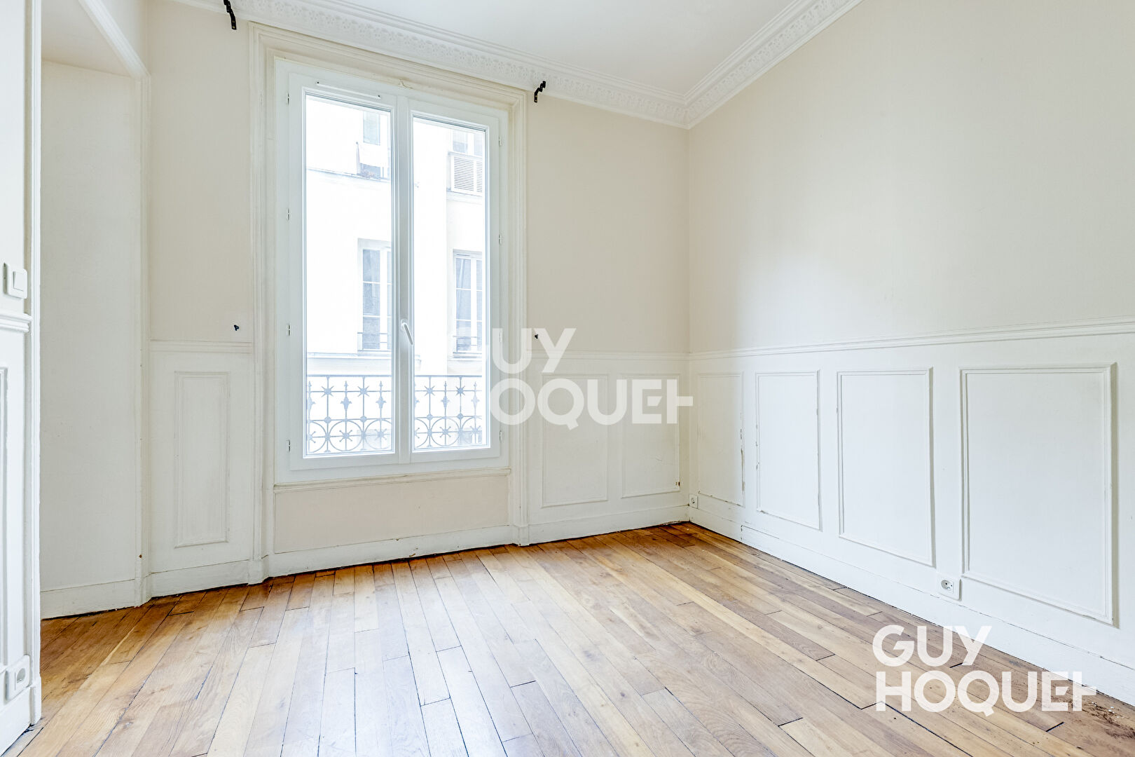 Appartement Paris 3 pièce(s) 44.74 m2