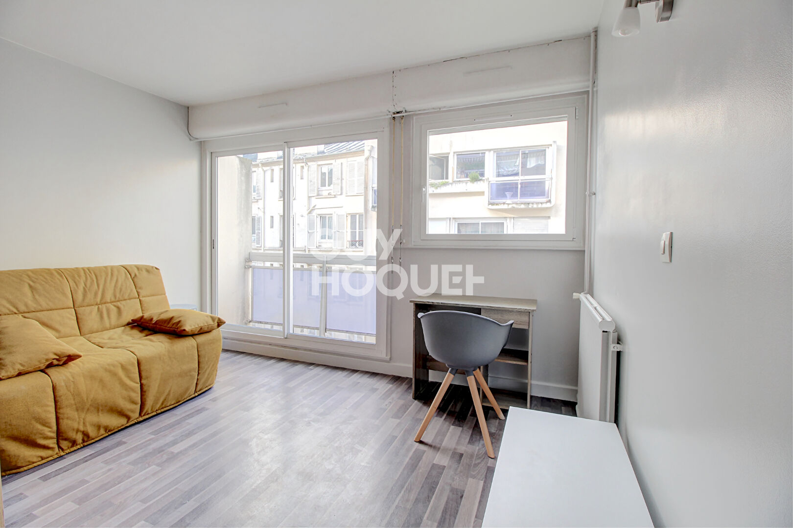 Studio avec balcon et vue dégagée - PARIS 10