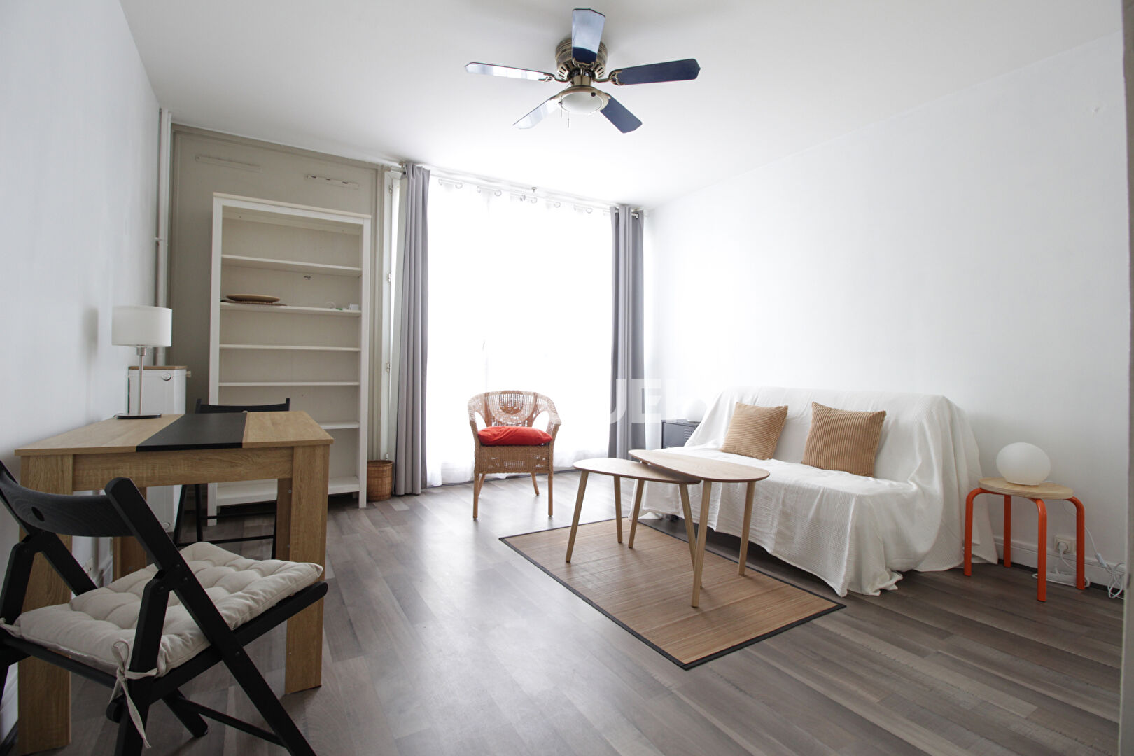 Studio meublé - 28m2 - Saint Fargeau