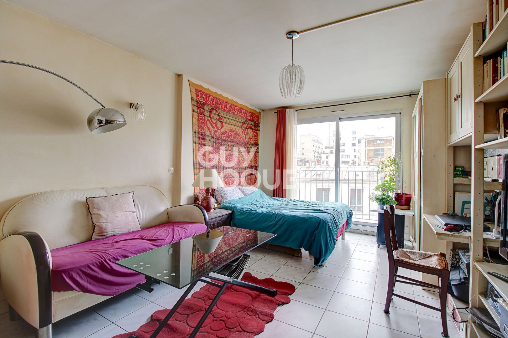 Studio avec vue dégagée - PARIS 20ème