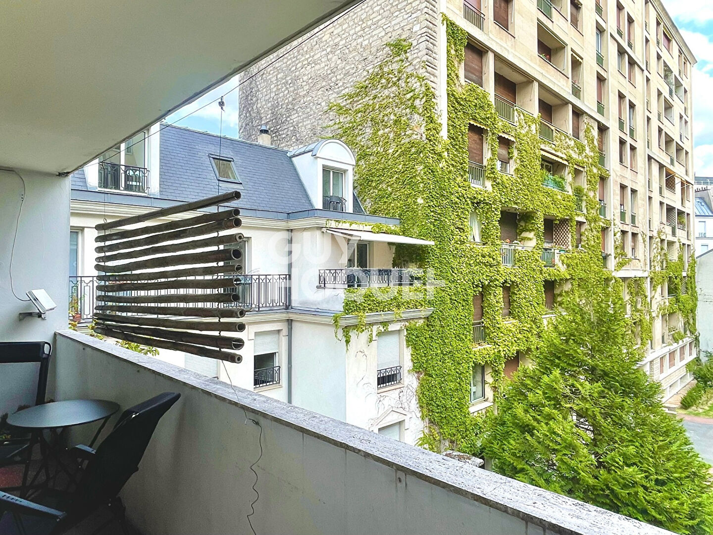 Appartement 2 pièces avec balcon et vue dégagée ? Quartier Passy