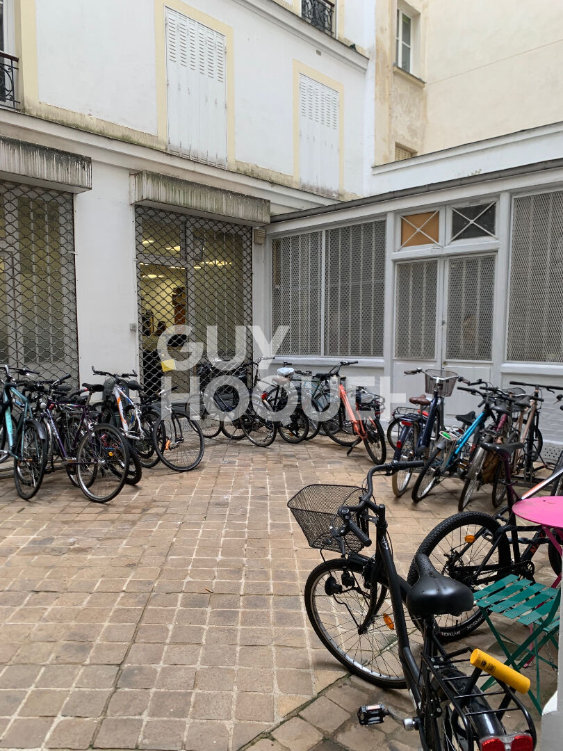 Studio - Philippe Auguste sur cour
