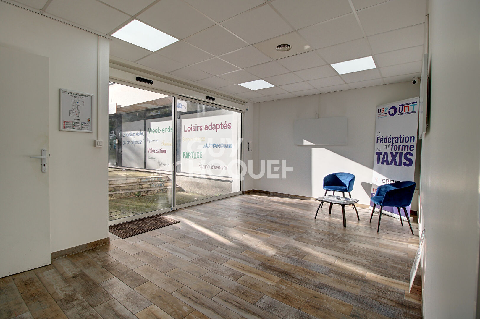 Local commercial- Alexandre Dumas