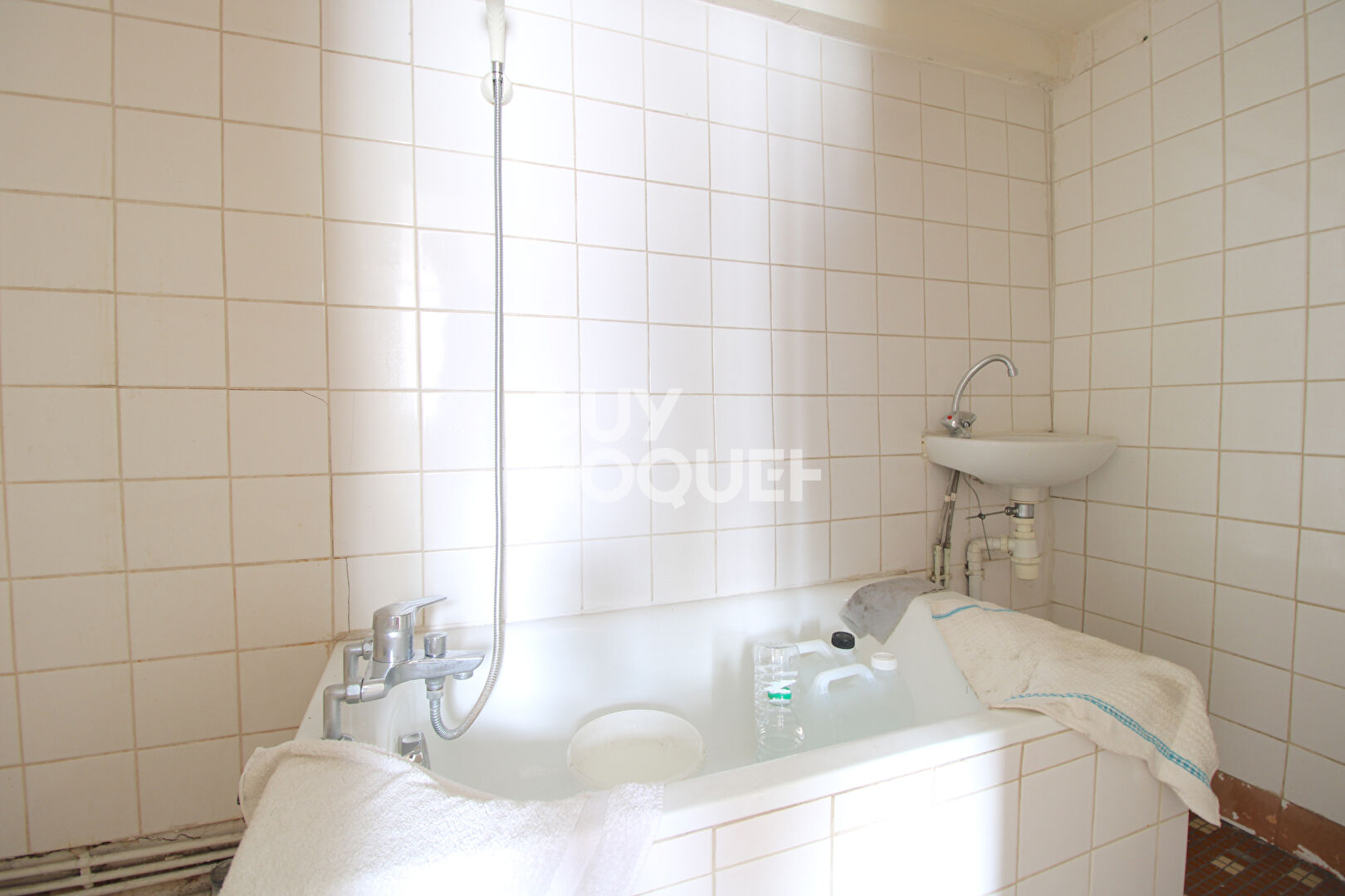 3 pièces à rénover / rue de Ménilmontant