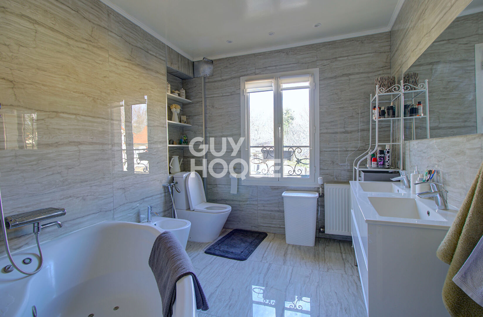 Maison 9 pièces 270m² 5 chambres