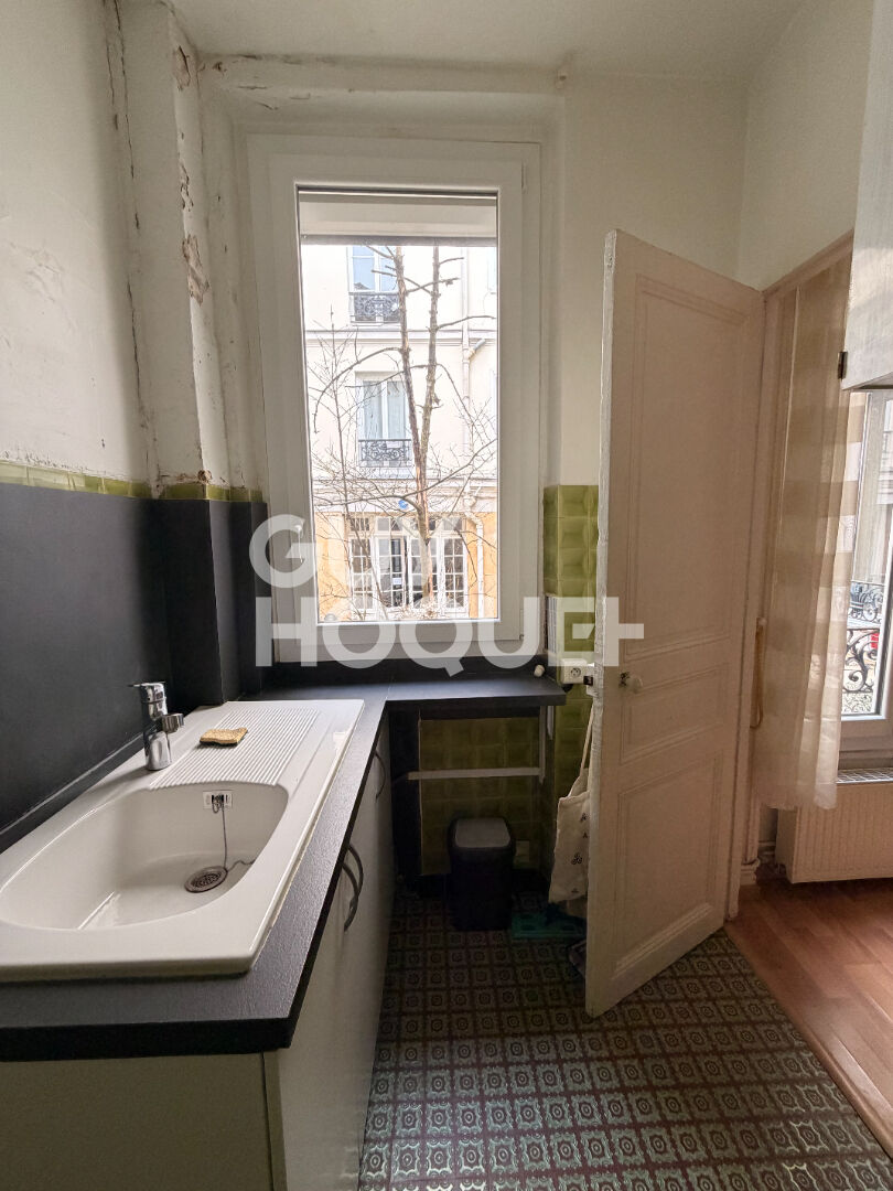 Appartement Paris  2 pièces