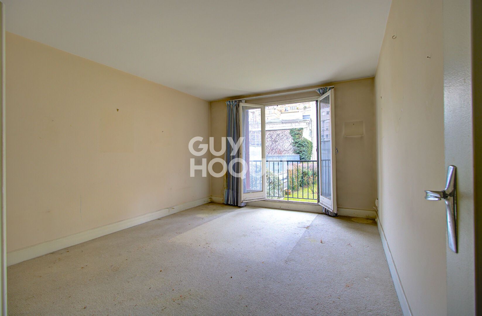 Appartement T3 de 69,70m² avec balcon à rénover