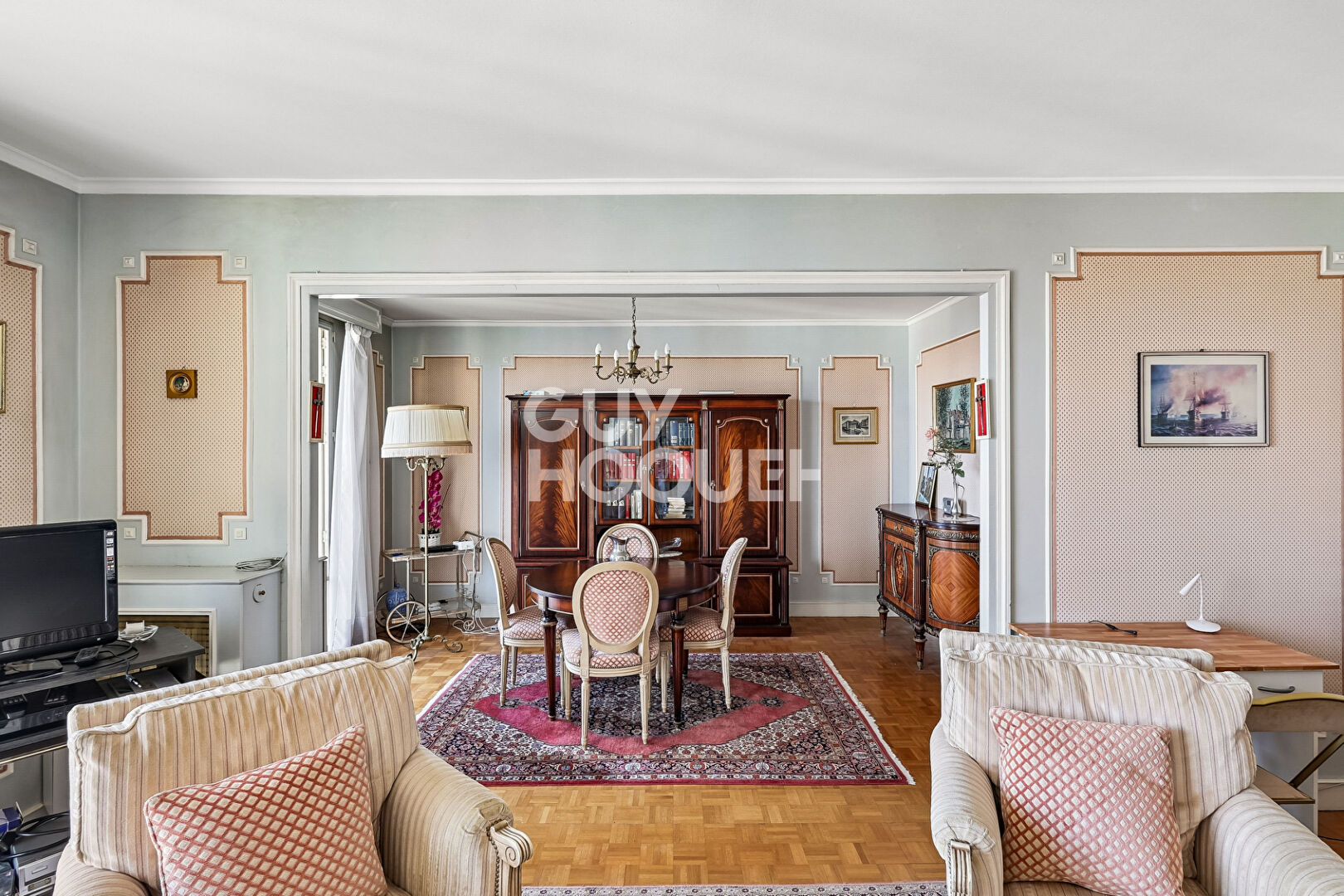 Rue de la Justice T4 81m² traversant, balcon