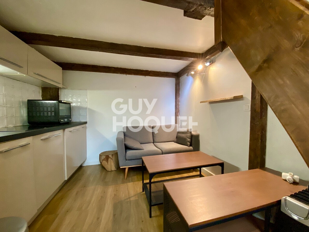 Studio avec mezzanine - rue Quincampoix