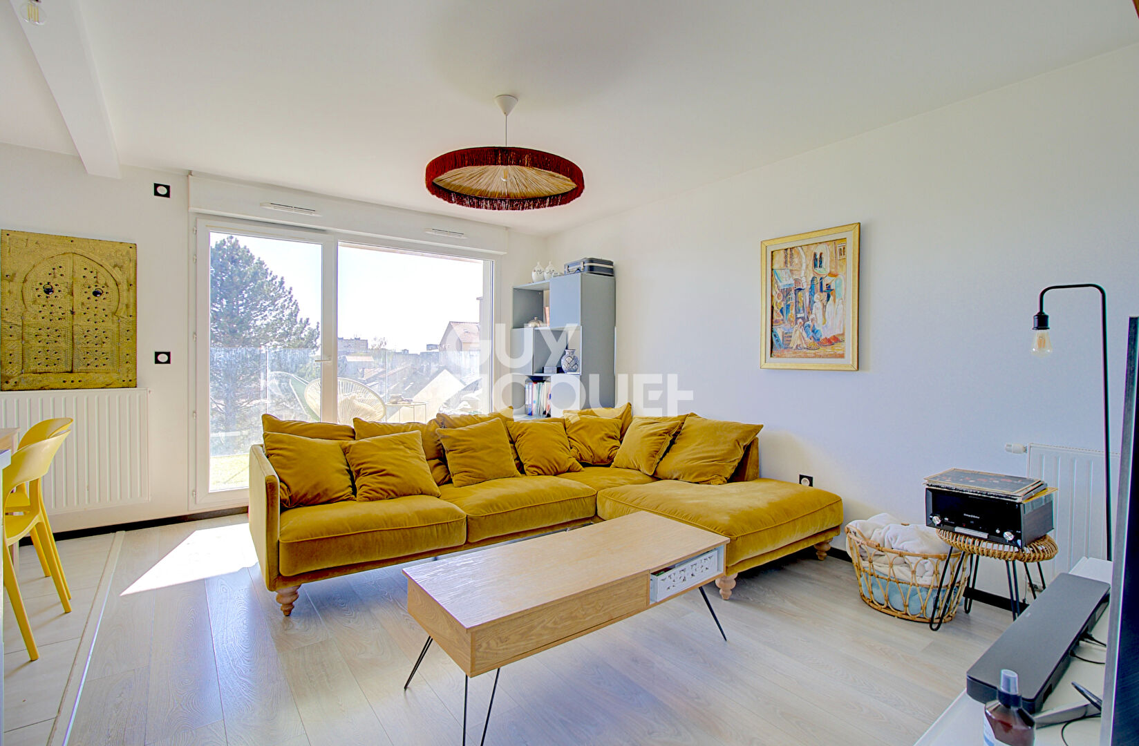 3 pièces avec terrasse et balcon - ROMAINVILLE