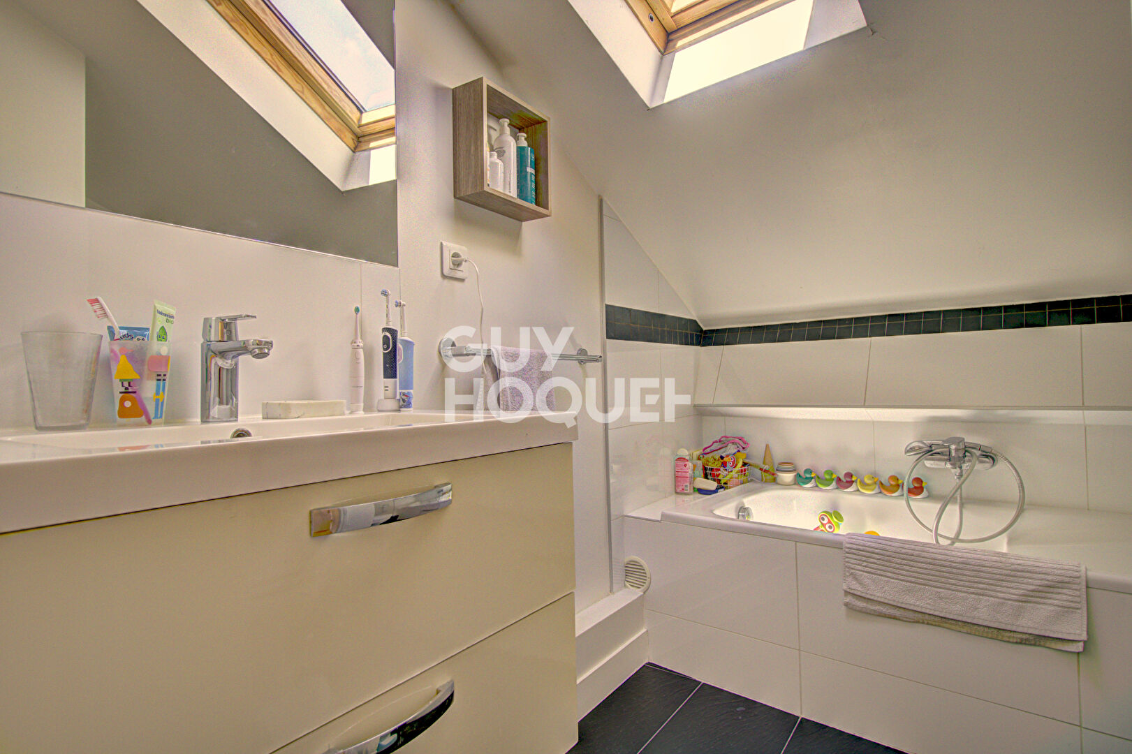 Duplex 3 chambres 63 m²  carrez - 96 m²  au sol